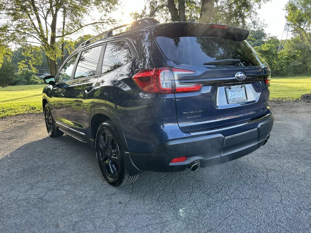 Certified 2025 Subaru Ascent Bronze Edition w/ Onyx Package AWD/4WD image 6