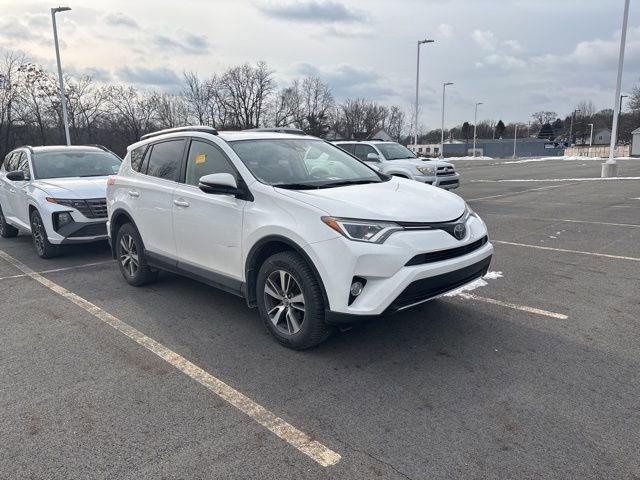 Used 2018 Toyota RAV4 XLE image 8