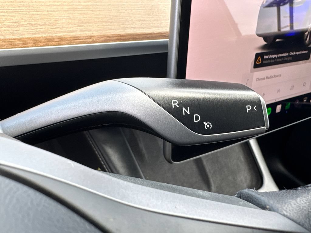 Used 2023 Tesla Model Y Long Range AWD/4WD image 30
