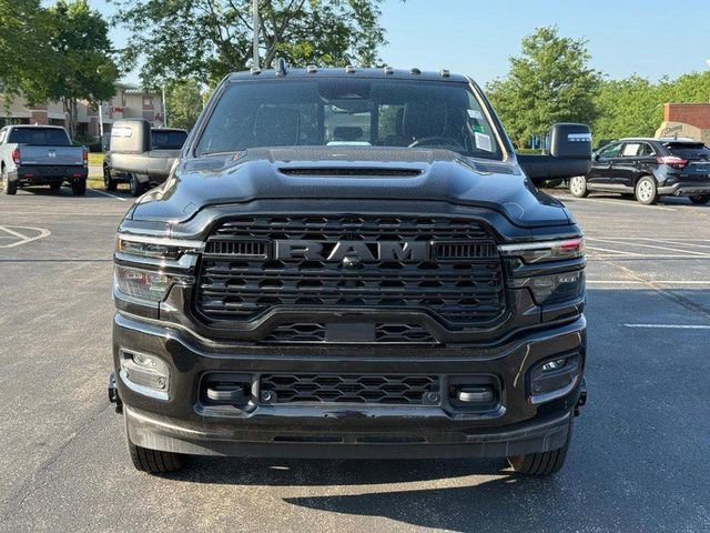 New 2025 RAM 3500 Limited image 10