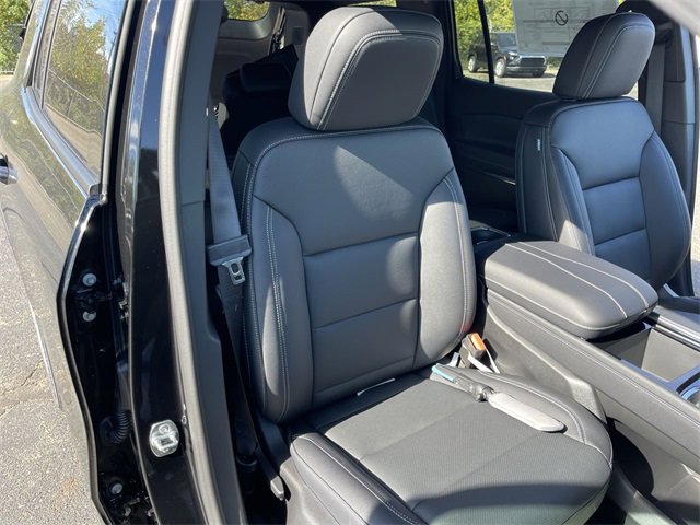 New 2026 Chevrolet Traverse LT w/ Driver Confidence Package image 24