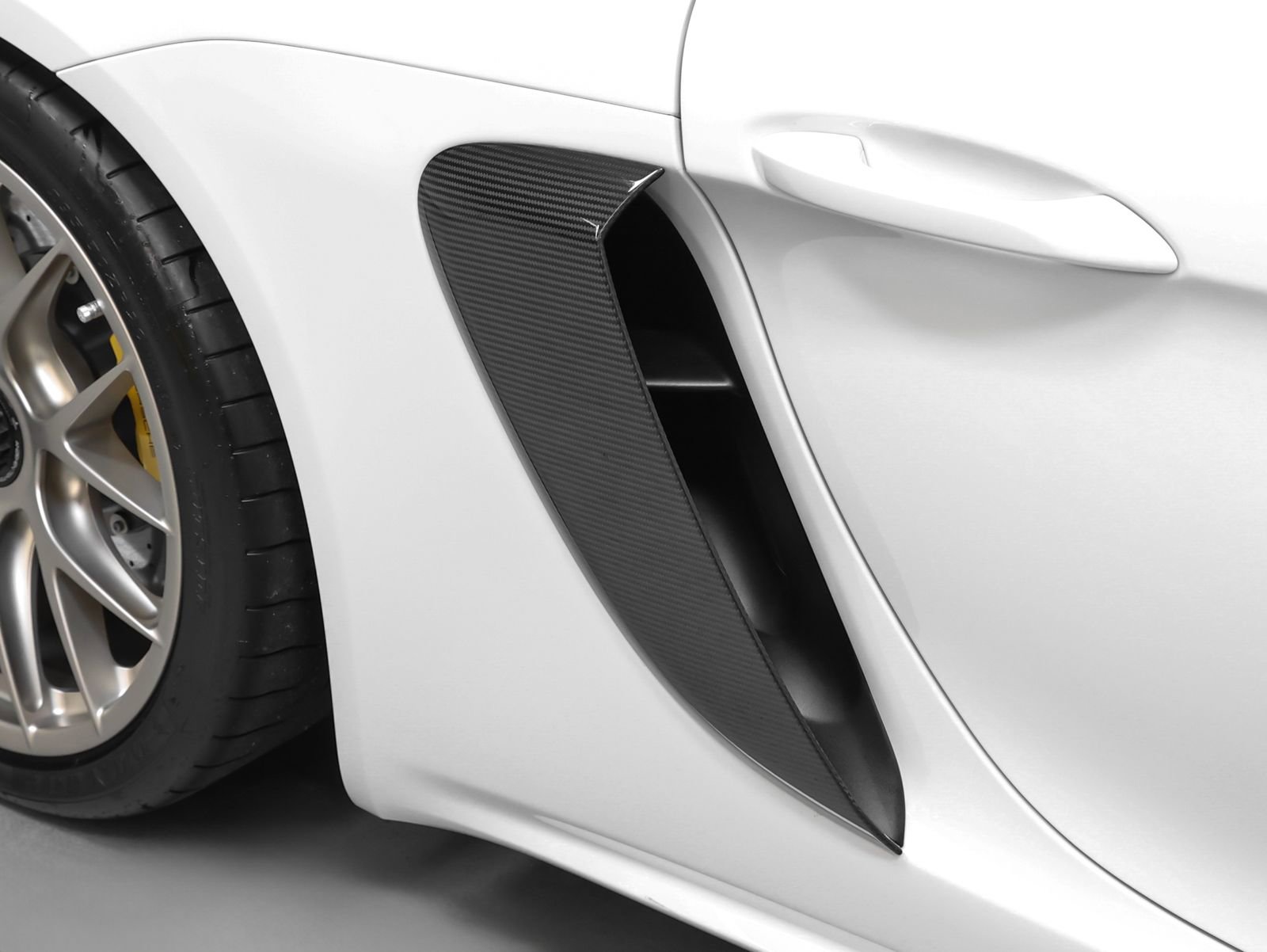 Certified 2025 Porsche 718 Boxster Spyder RS RWD image 20