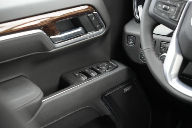 New 2026 GMC Sierra 1500 Elevation w/ Preferred Package image 18