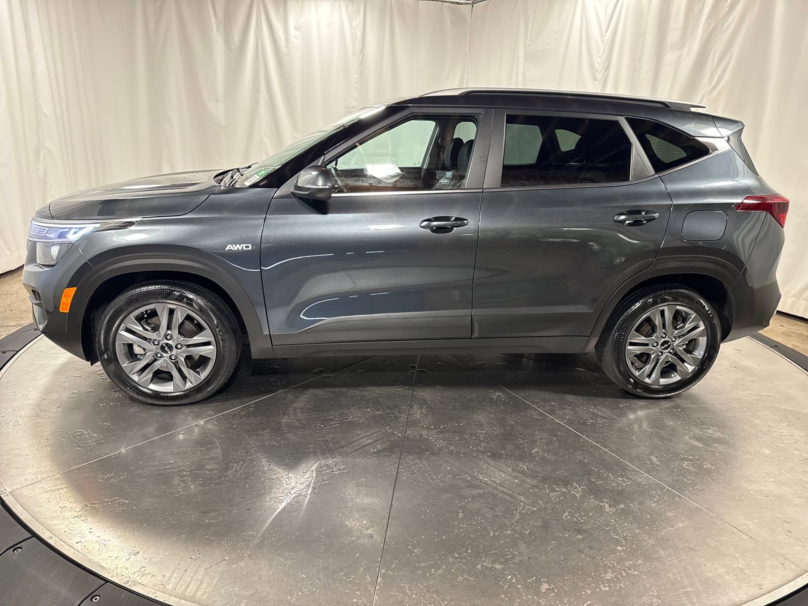 Certified 2023 Kia Seltos S w/ Navigation Package AWD/4WD image 6