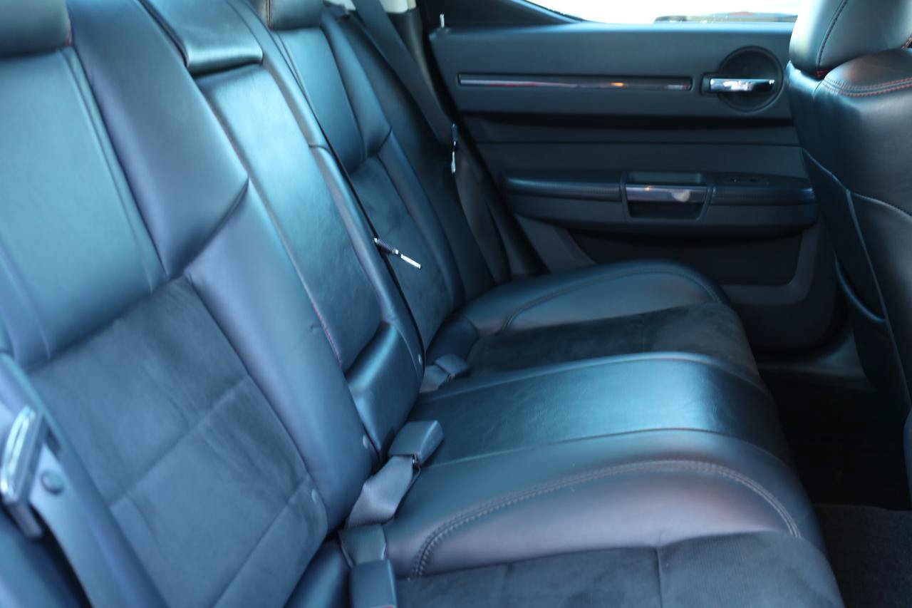 Used 2008 Dodge Charger SRT8 w/ SRT Option Group III RWD image 10