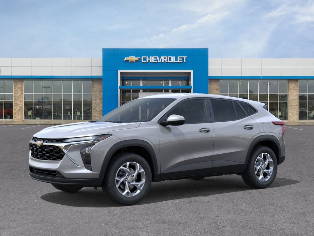 New 2026 Chevrolet Trax LS w/ LS Convenience Package FWD image 2