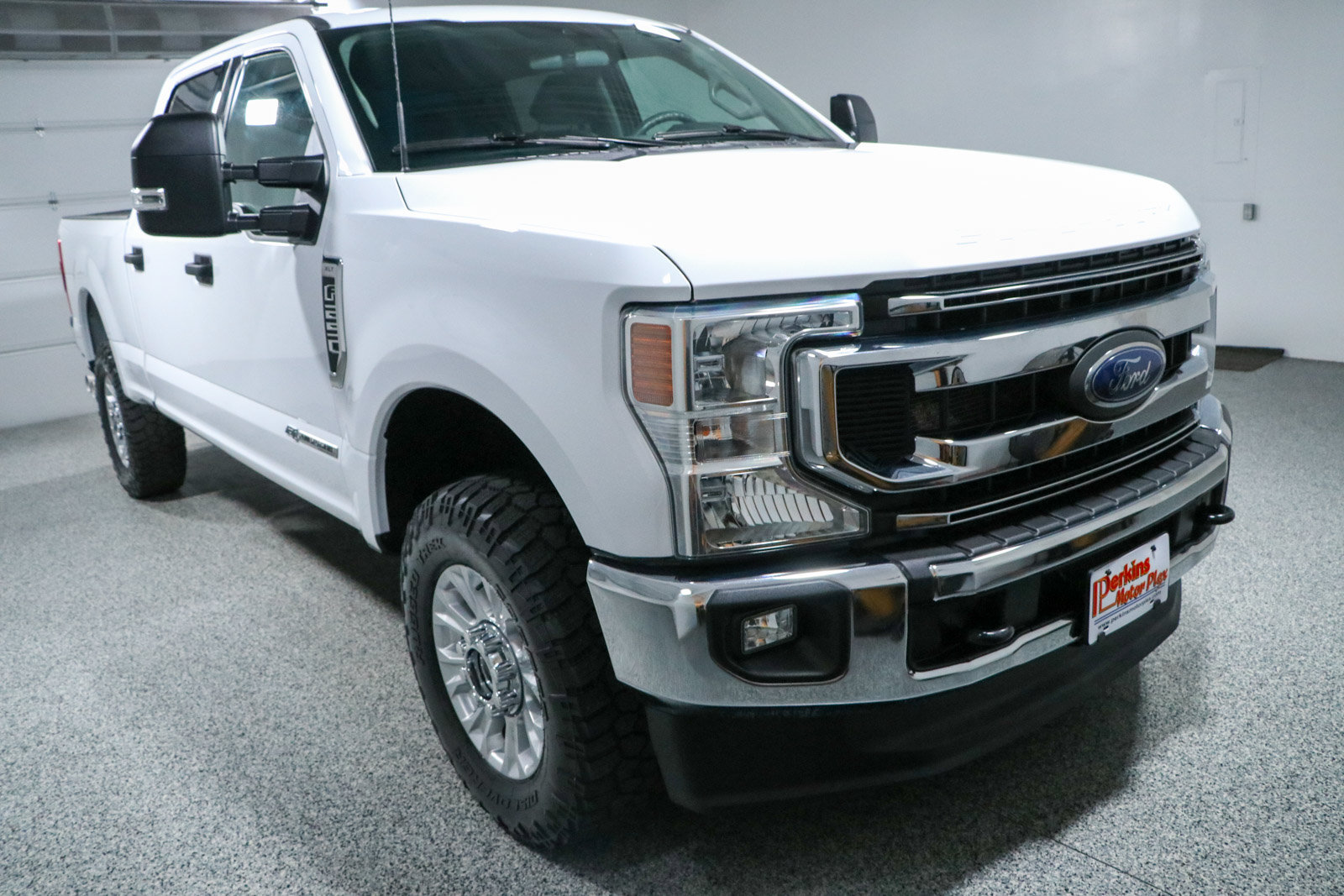 Used 2022 Ford F250 XLT w/ XLT Value Package AWD/4WD image 5