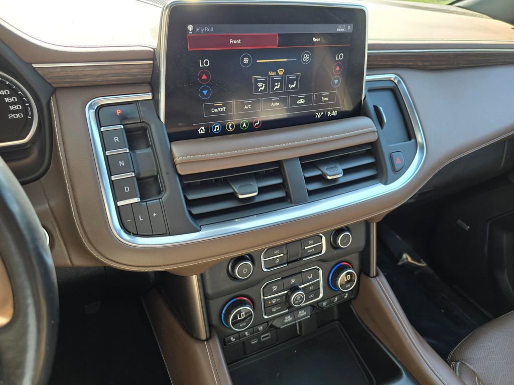 Used 2021 Chevrolet Tahoe High Country w/ Premium Package AWD/4WD image 33
