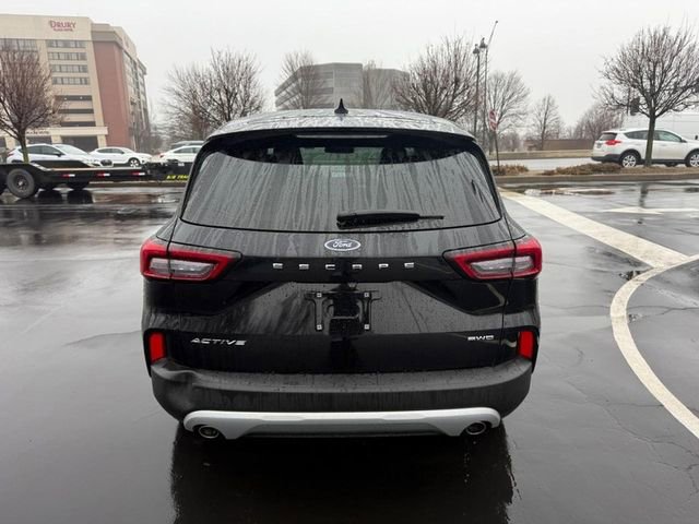 Used 2025 Ford Escape Active image 6