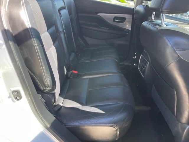 Used 2015 Nissan Murano AWD image 17