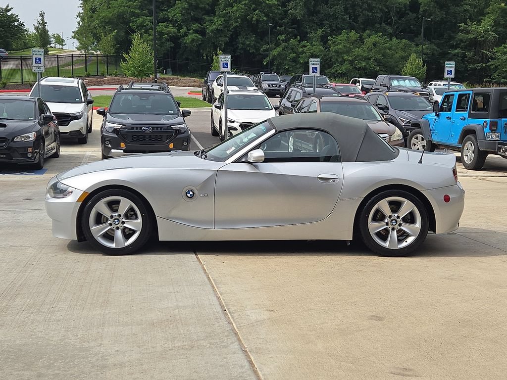 Used 2007 BMW Z4 3.0i RWD image 4
