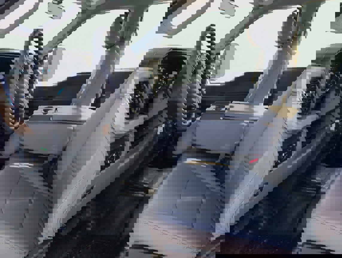 New 2026 Ford F250 XL w/ XL Chrome Package image 9