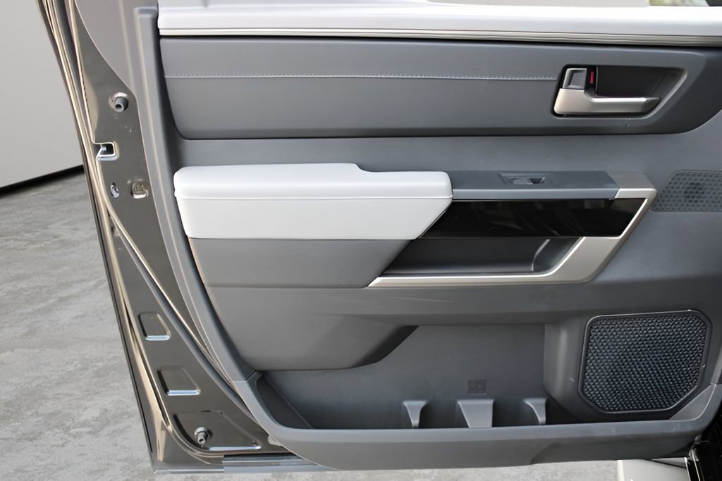 Certified 2025 Toyota Tundra Limited AWD/4WD image 21
