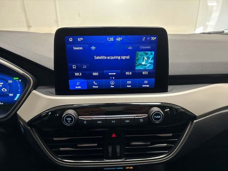 Used 2022 Ford Escape SEL w/ Technology Package image 35