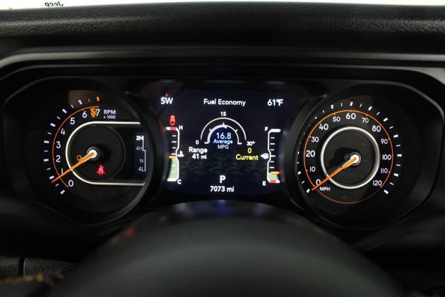 Used 2024 Jeep Gladiator Sport image 11