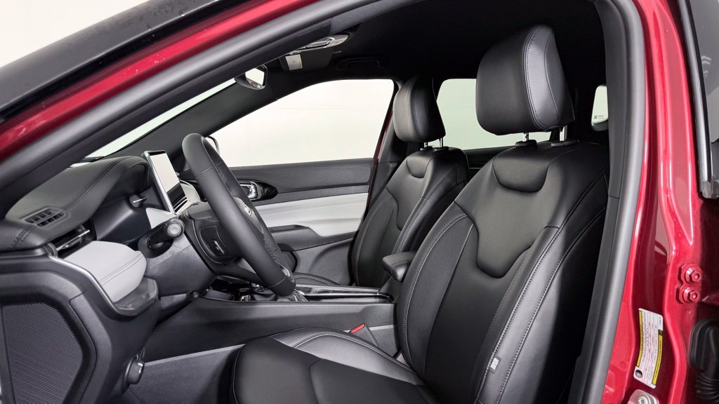 New 2026 Jeep Compass Limited AWD/4WD image 14