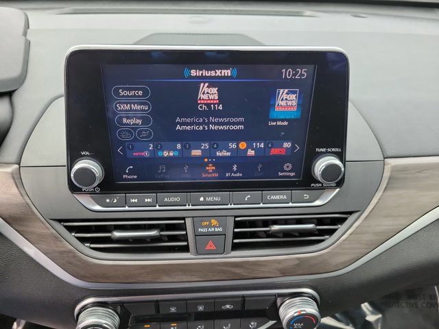 Used 2023 Nissan Altima 2.5 SV image 29