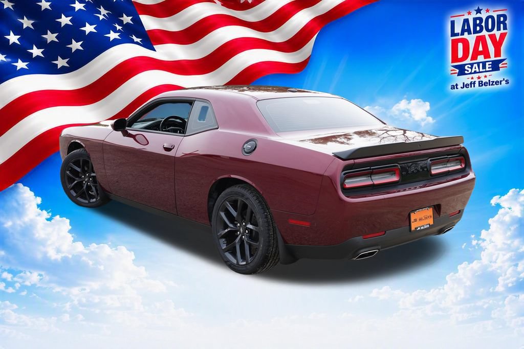 Certified 2022 Dodge Challenger SXT w/ Driver Convenience Group RWD image 7