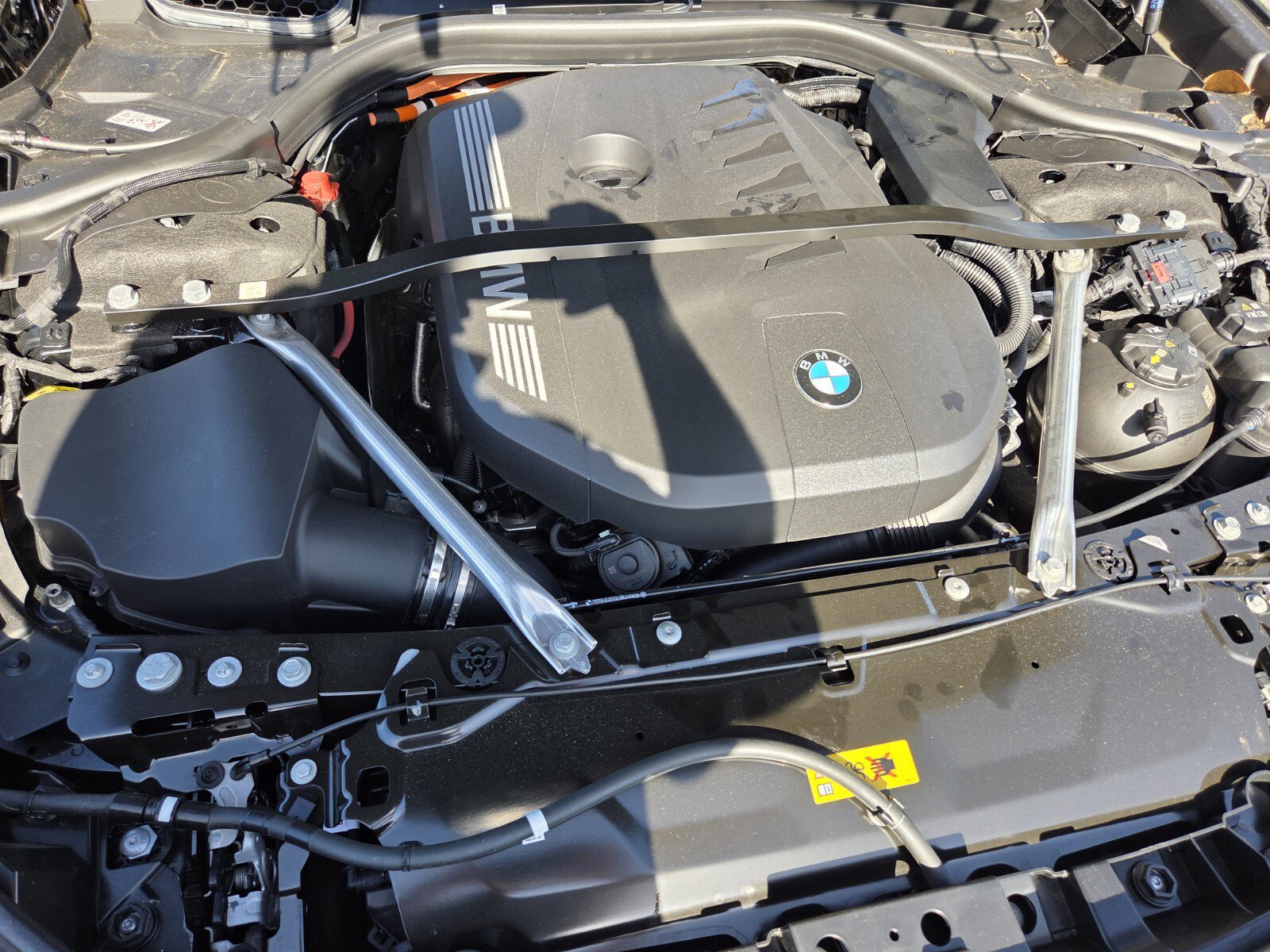 New 2025 BMW 750e xDrive AWD/4WD image 18