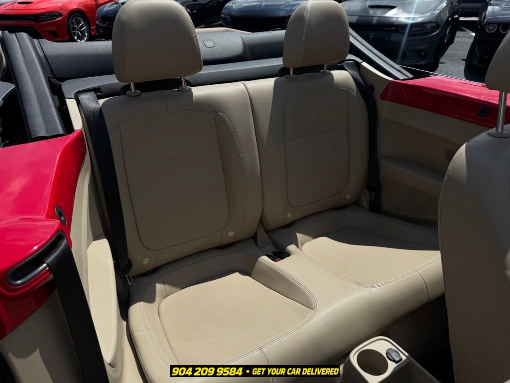Used 2013 Volkswagen Beetle 2.5 FWD image 32