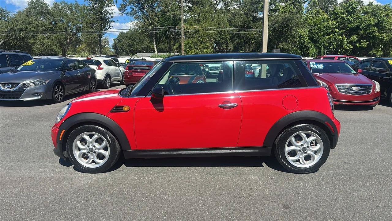 Used 2011 MINI Cooper Hardtop FWD image 6