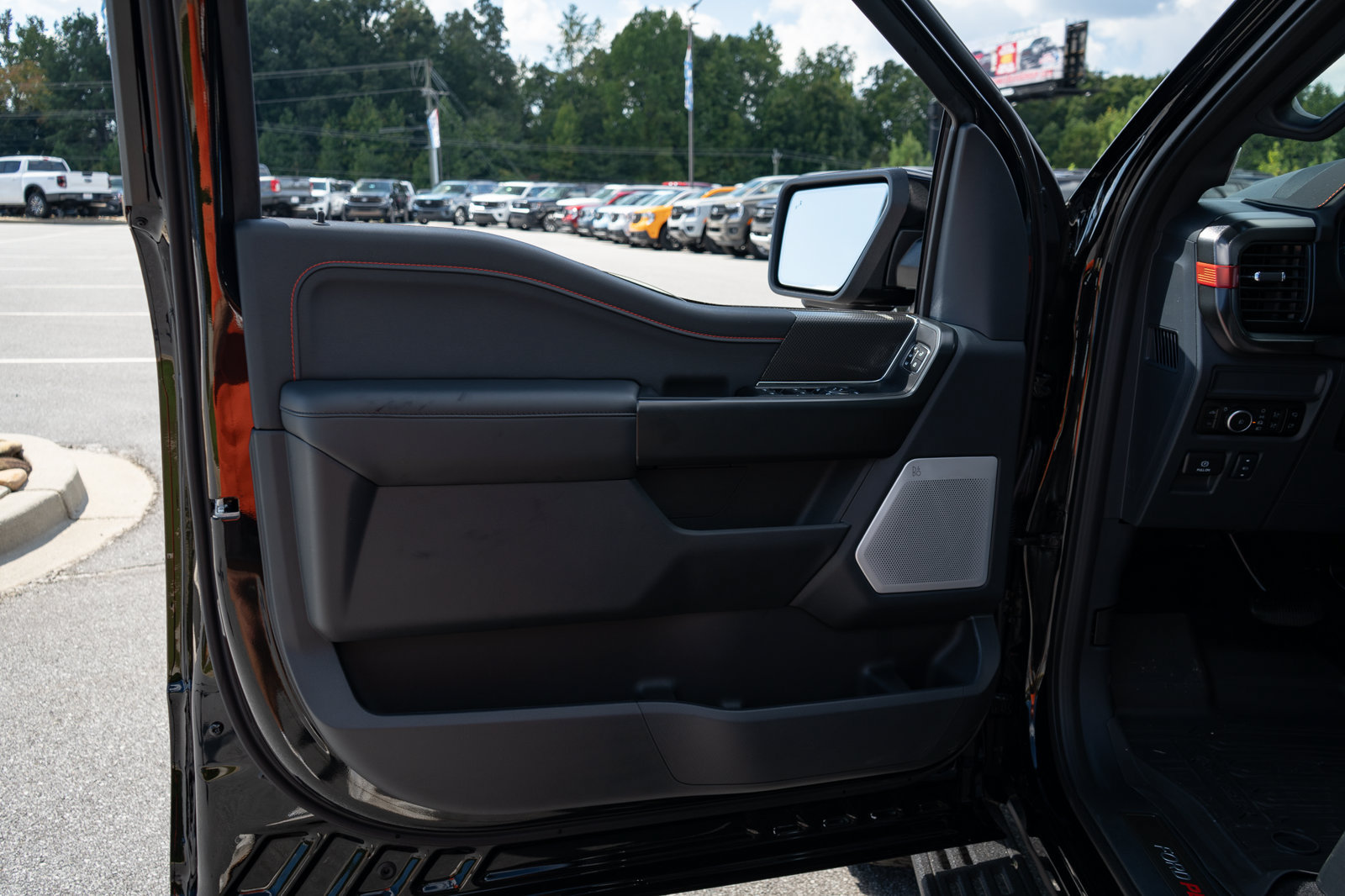 New 2026 Ford F150 Raptor AWD/4WD image 37