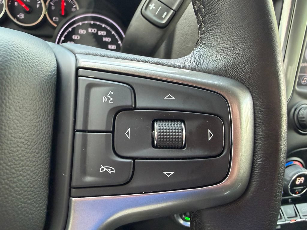 Certified 2022 Chevrolet Silverado 1500 RST w/ Z71 Off-Road Package AWD/4WD image 21