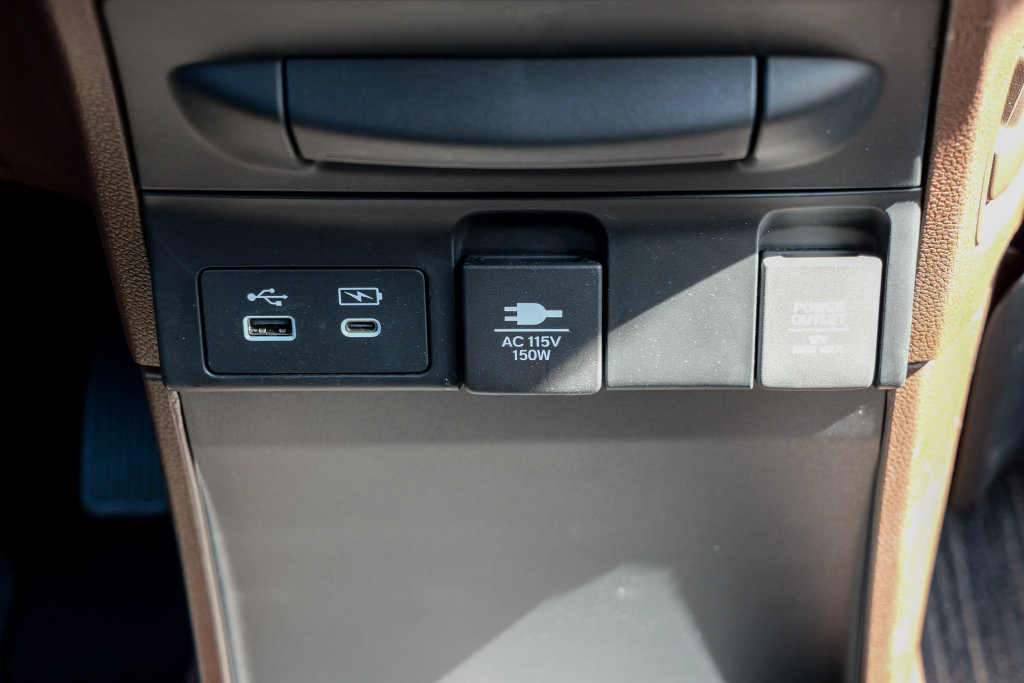 Used 2025 Honda Odyssey Elite image 52