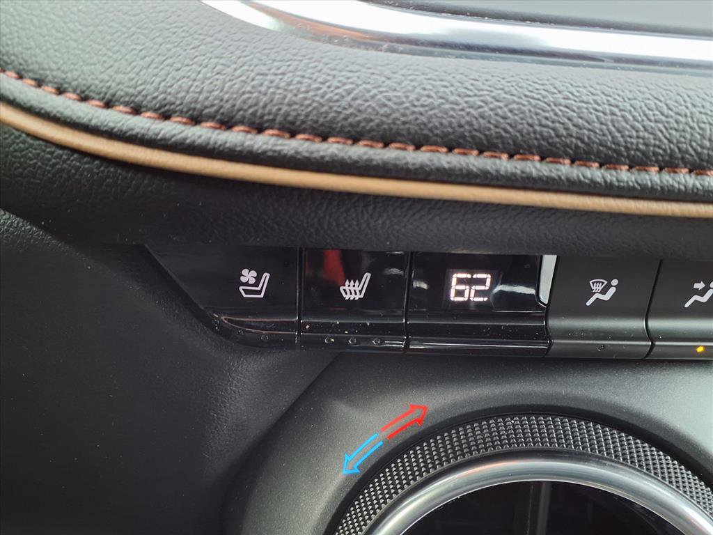 Used 2020 Chevrolet Blazer Premier w/ Driver Confidence II Package image 10