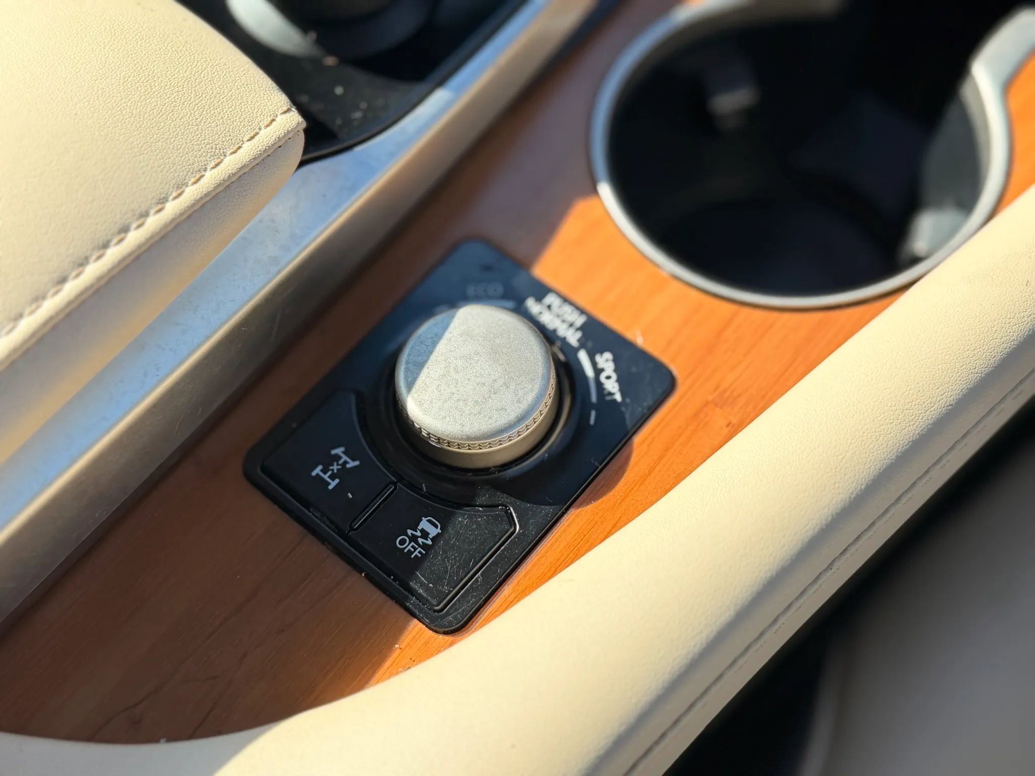 Used 2016 Lexus RX 350 RX 350 Sport Utility 4D w/ Premium Package image 34