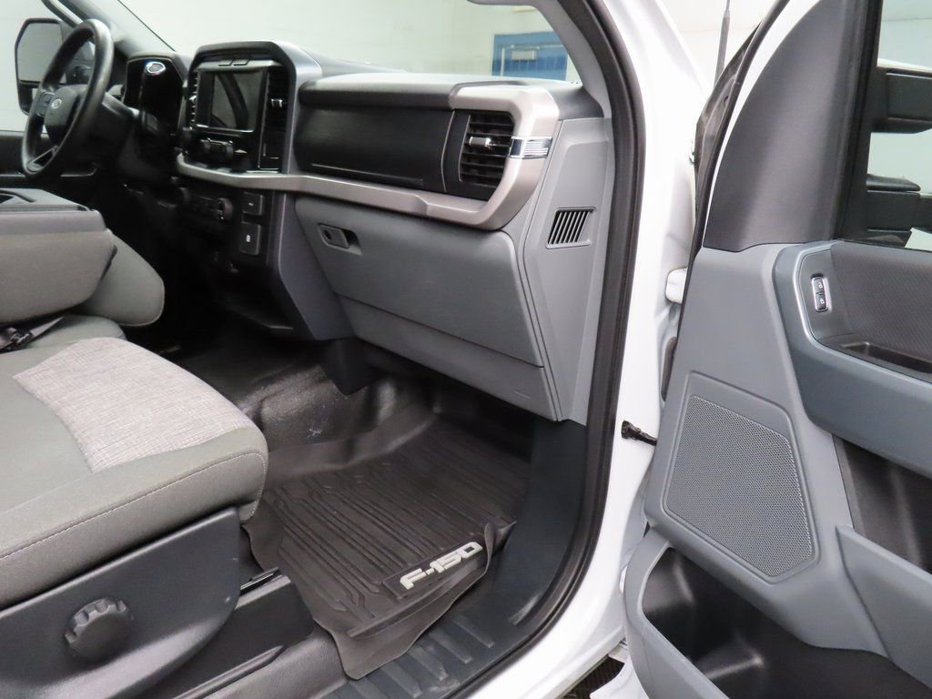 Used 2023 Ford F150 XLT w/ Trailer Tow Package image 38