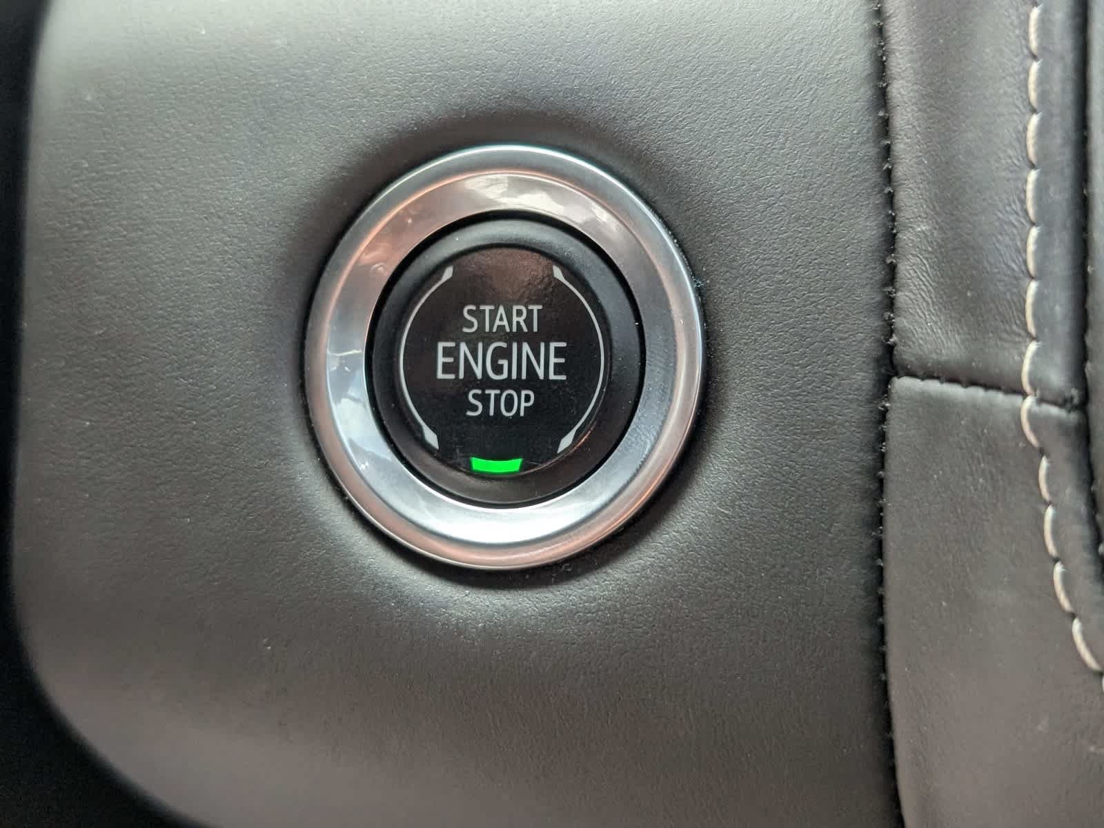 Certified 2024 GMC Yukon Denali Ultimate AWD/4WD image 29