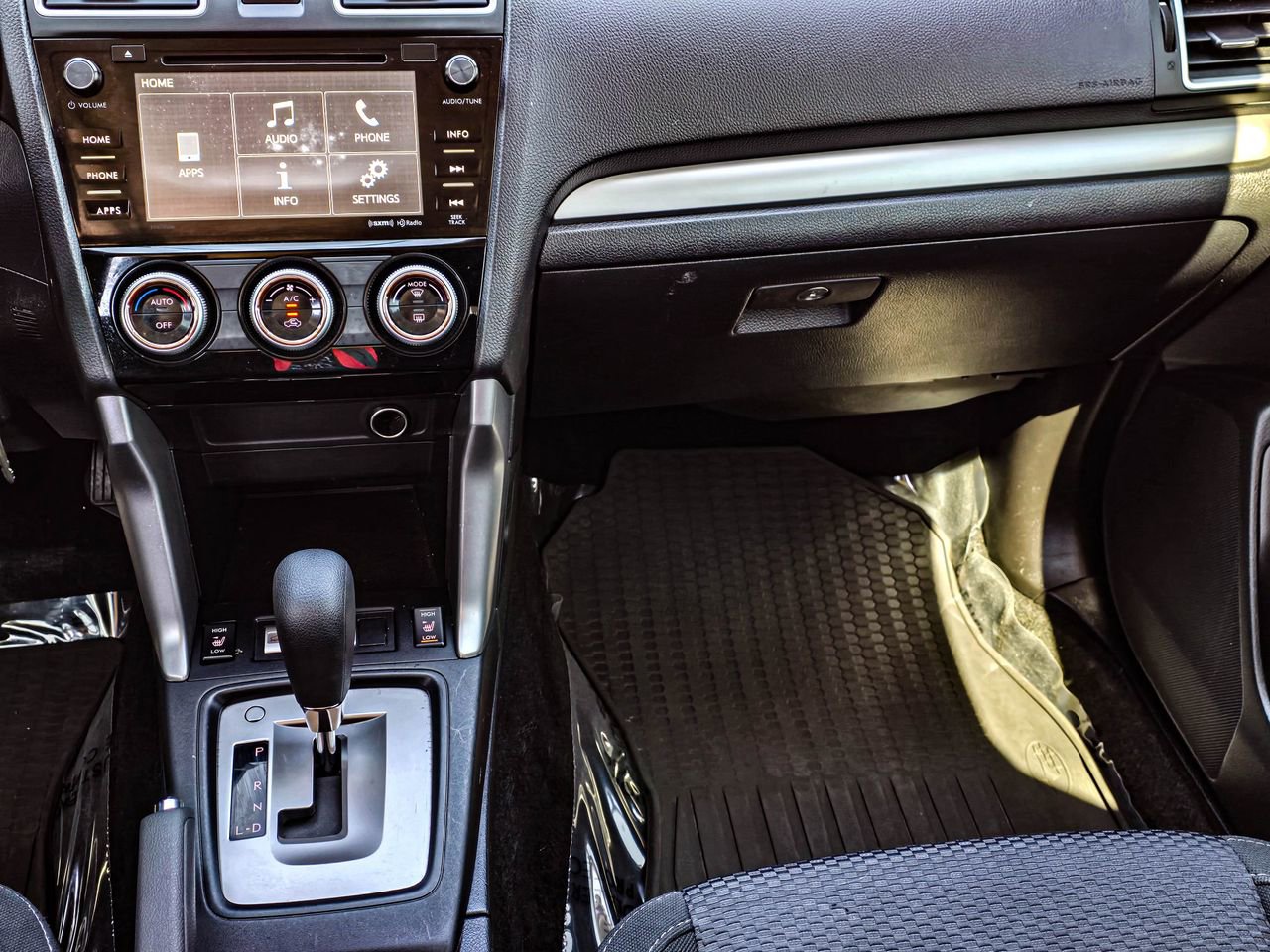 Used 2017 Subaru Forester 2.5i Premium image 20