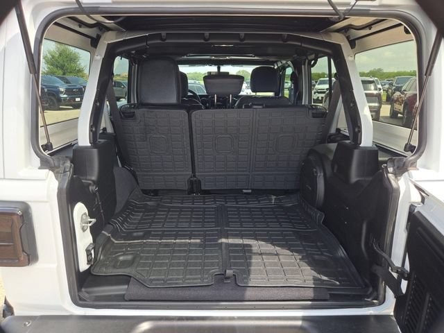 Used 2023 Jeep Wrangler Unlimited Sport w/ Sun And Sound Package AWD/4WD image 21
