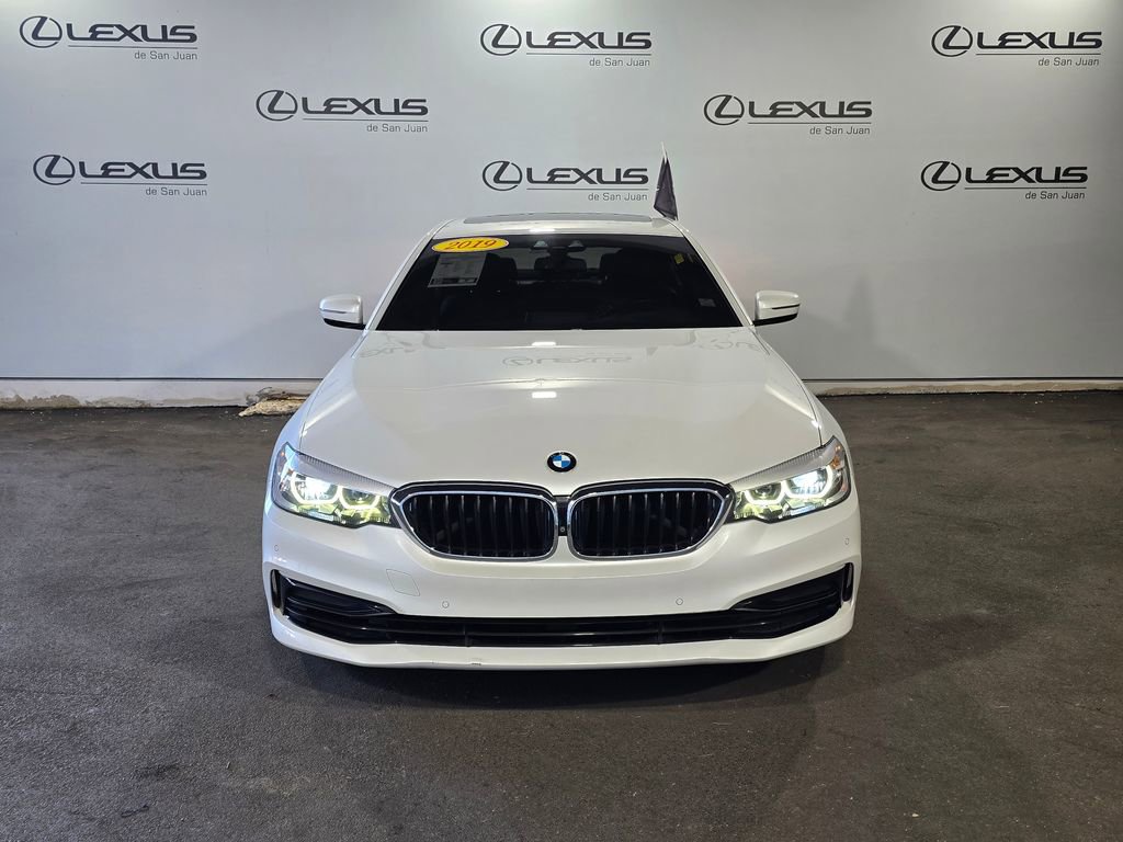 Used 2019 BMW 530e w/ Convenience Package image 6