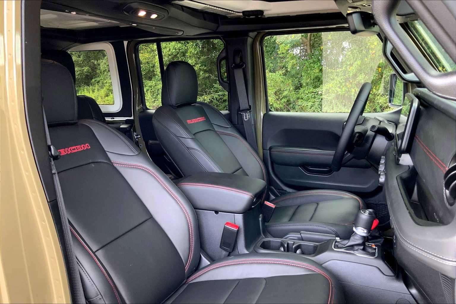 Used 2025 Jeep Wrangler Unlimited Rubicon image 8