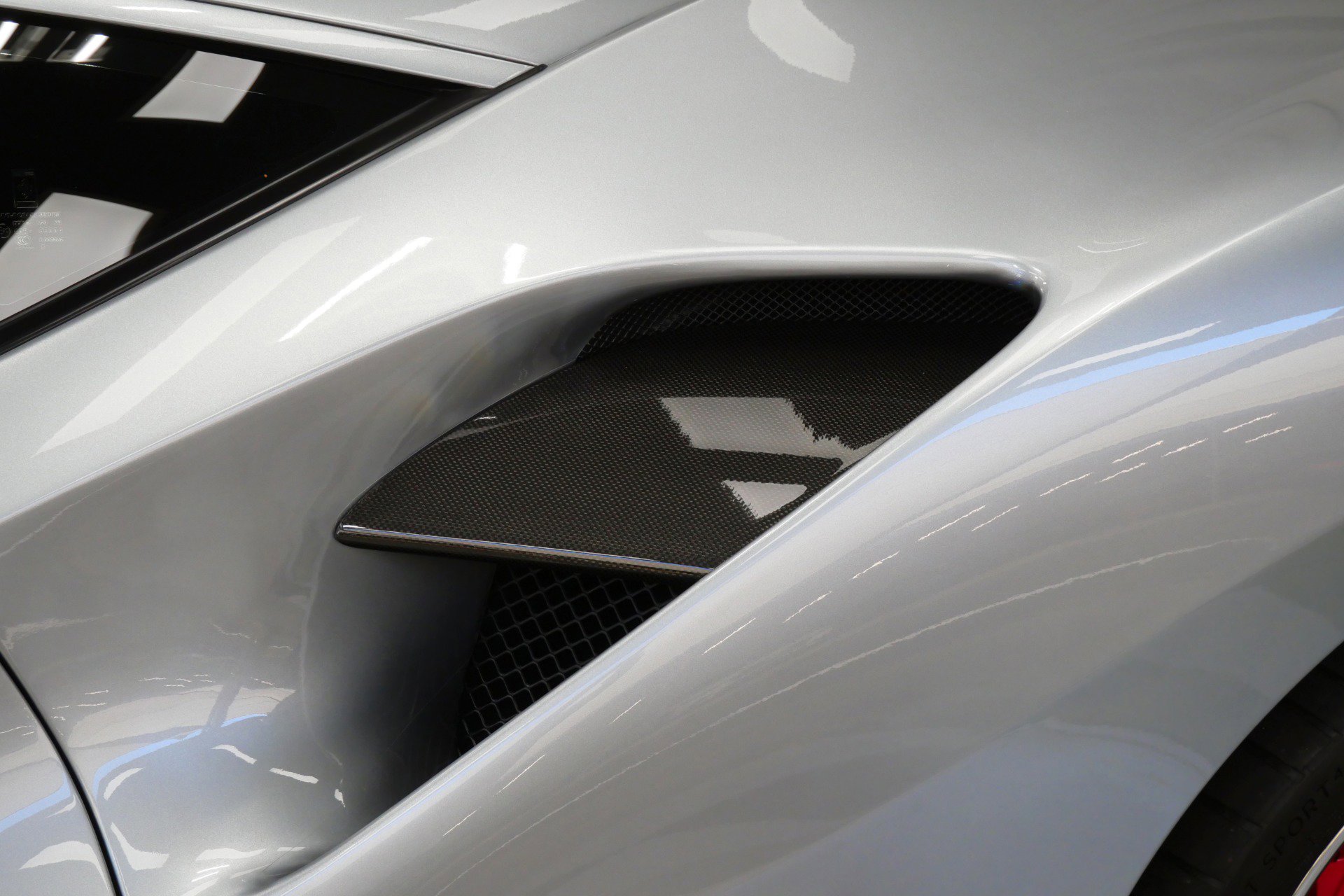 Used 2018 Ferrari 488 GTB image 44