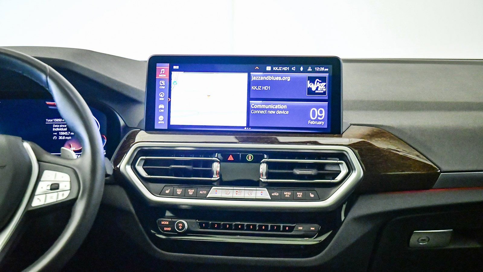 Certified 2023 BMW X4 xDrive30i w/ Convenience Package image 14