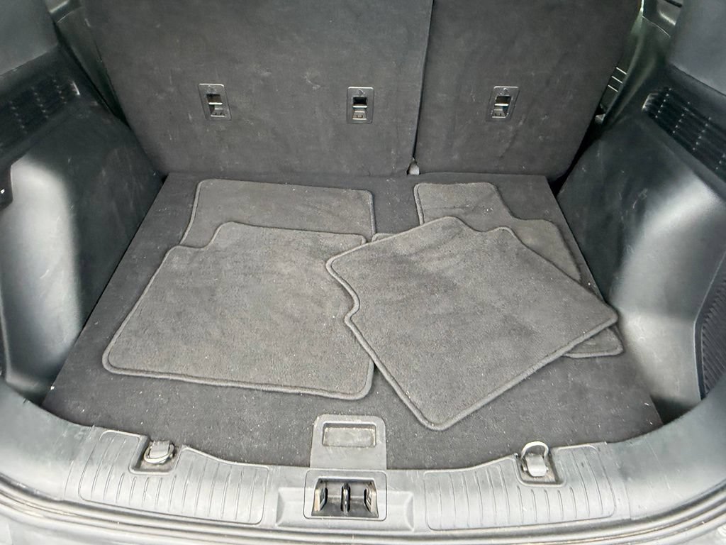Used 2022 Ford Escape SE w/ Convenience Package FWD image 40