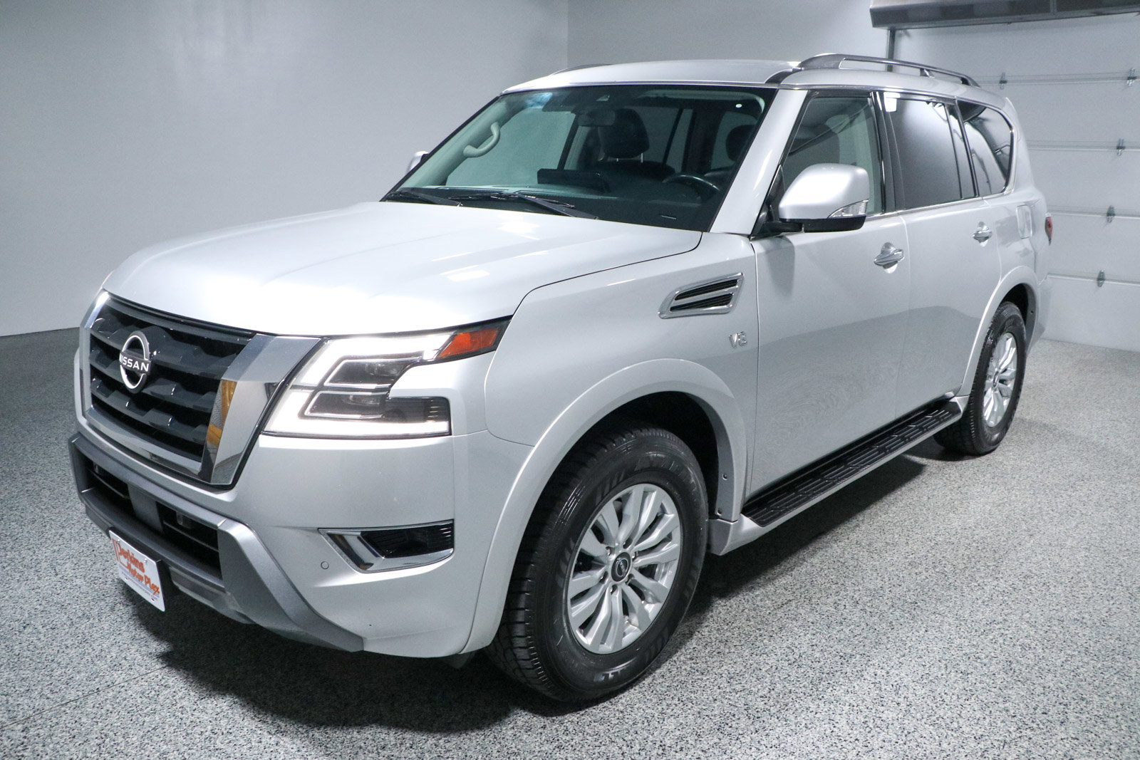 Used 2021 Nissan Armada SV image 33