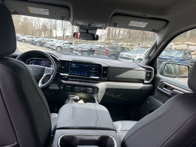 Used 2024 Chevrolet Silverado 1500 LT Trail Boss w/ Convenience Package II image 27