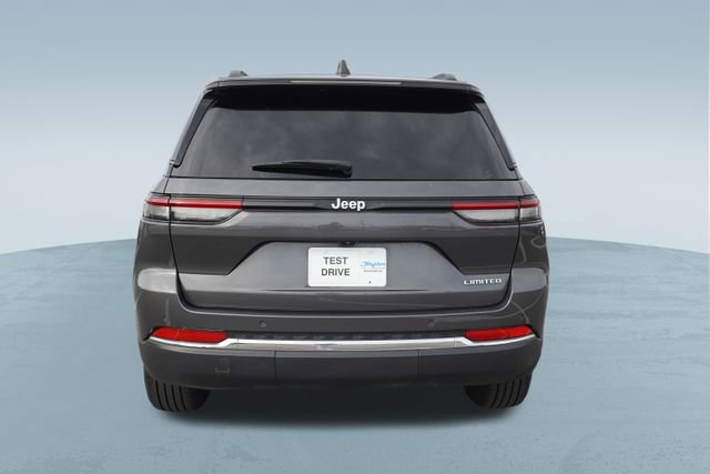 Used 2024 Jeep Grand Cherokee Limited image 7