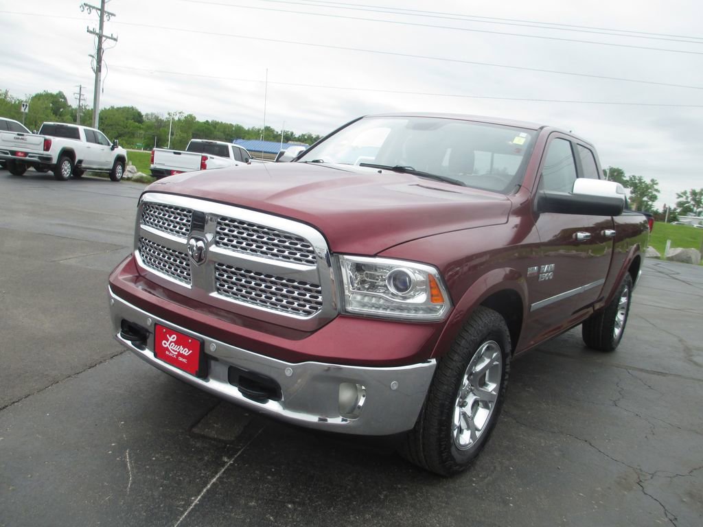 Used 2017 RAM 1500 Laramie AWD/4WD image 11