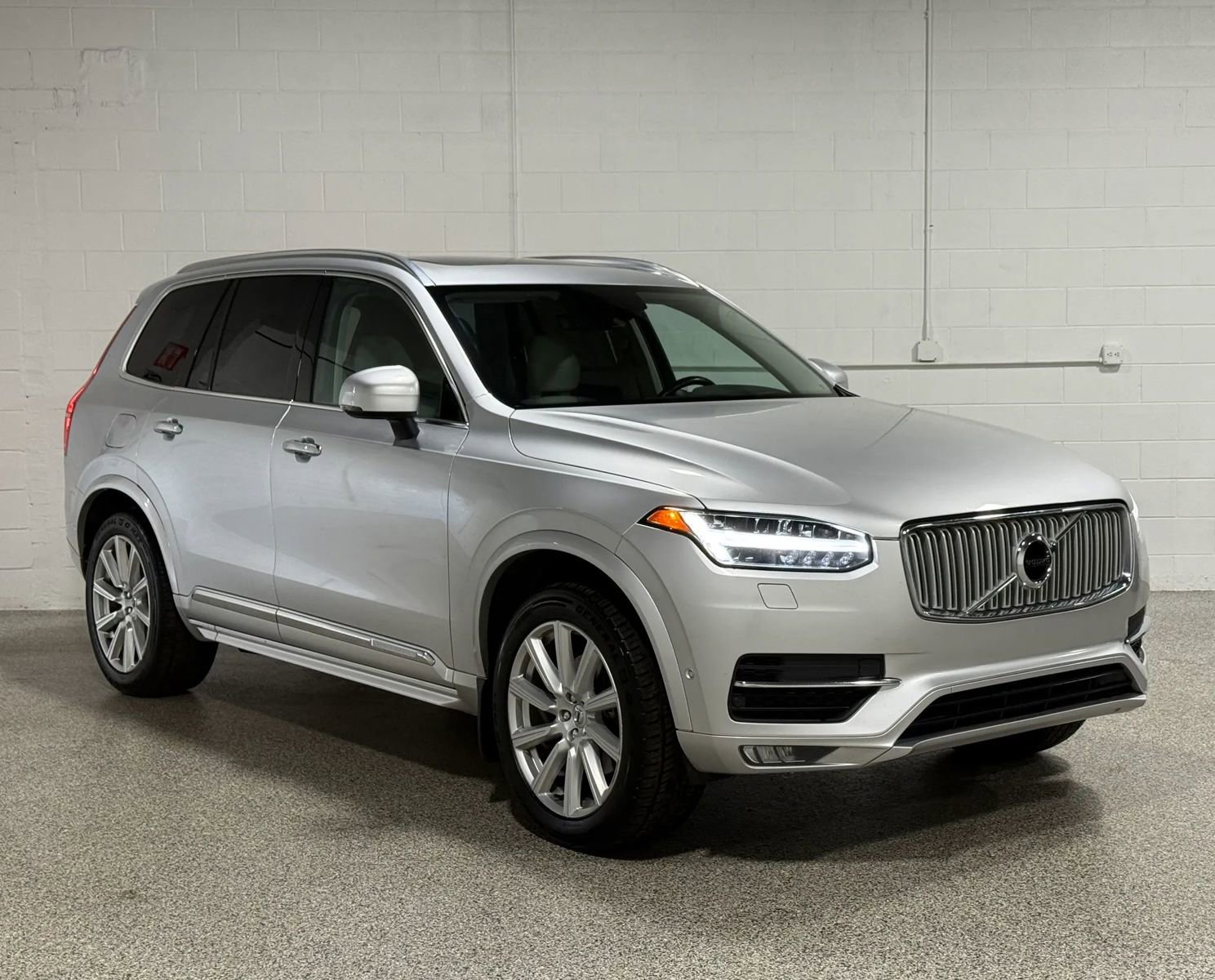 Used 2018 Volvo XC90 T6 Inscription AWD/4WD image 4