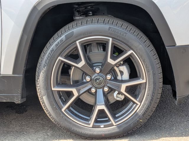 New 2026 Jeep Cherokee Overland image 28