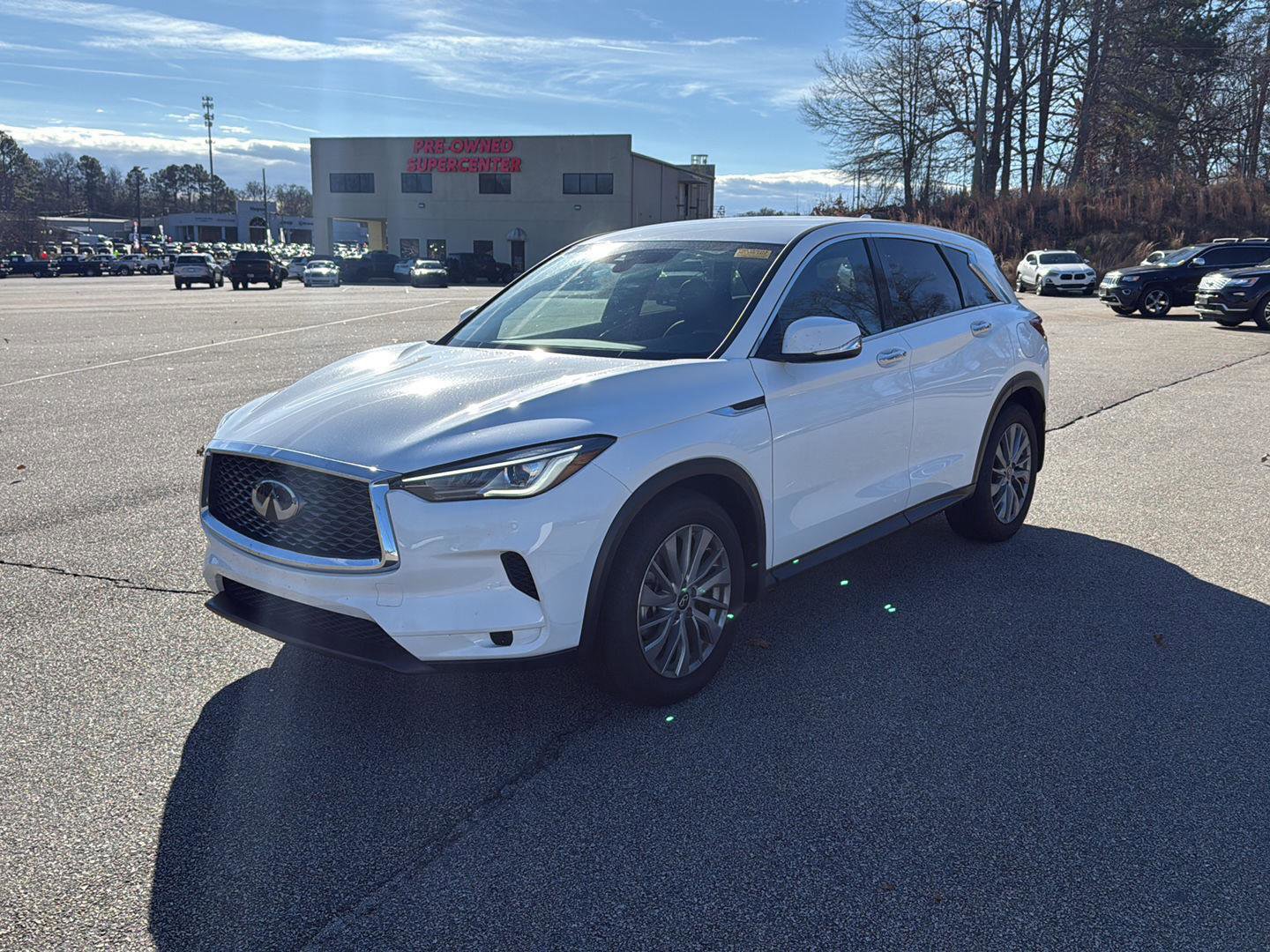 Used 2025 INFINITI QX50 Pure image 1