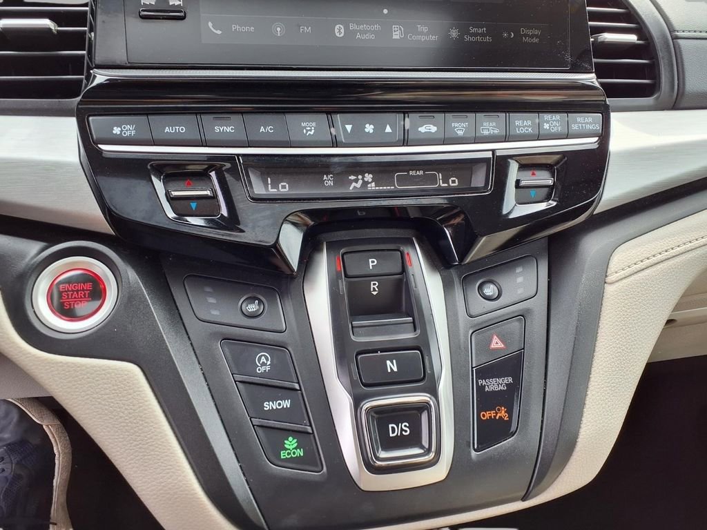 Used 2025 Honda Odyssey EX-L image 9