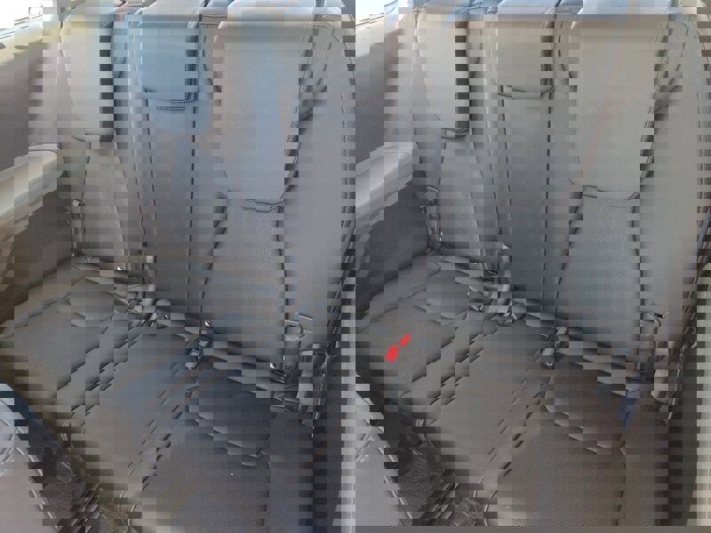 New 2026 Kia Carnival SX image 9