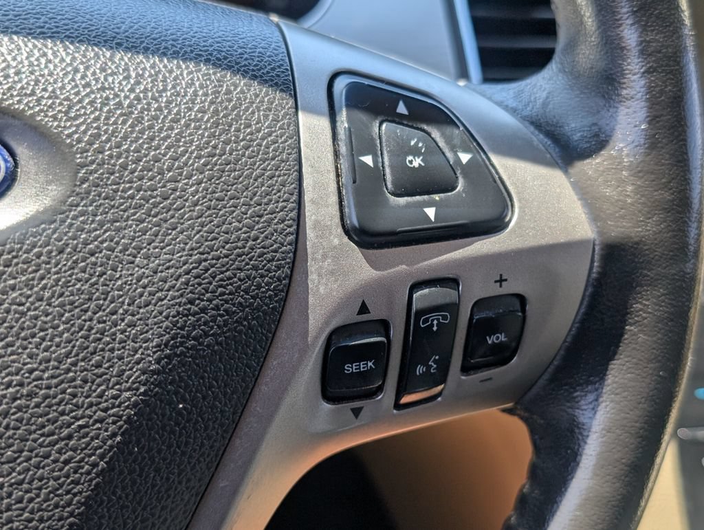 Used 2015 Ford Taurus SEL w/ Equipment Group 201A FWD image 24