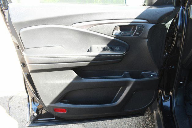 Used 2025 Honda Ridgeline RTL image 13